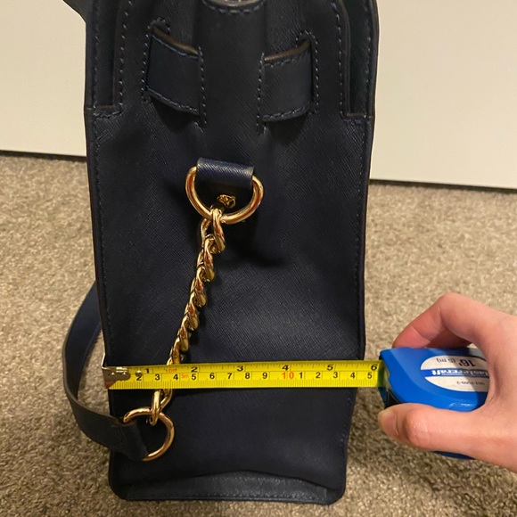 ❗️SOLD❗️Michael Kors Hamilton Large Tote, Navy - Picture 15 of 15